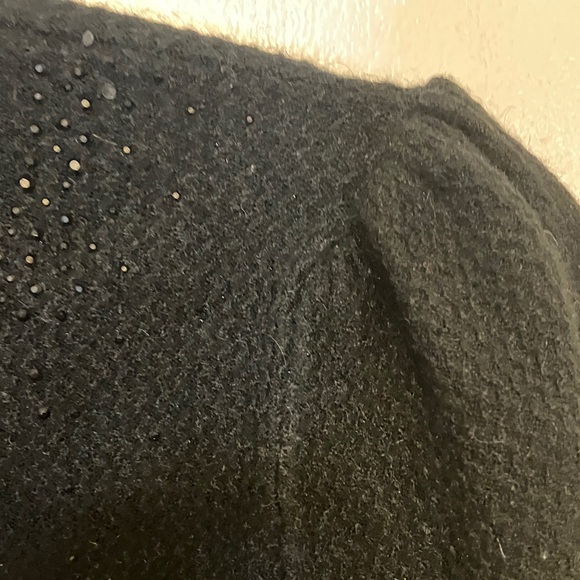 Molly Bracken Elegant Black and Cream Knit - Picture 8 of 11